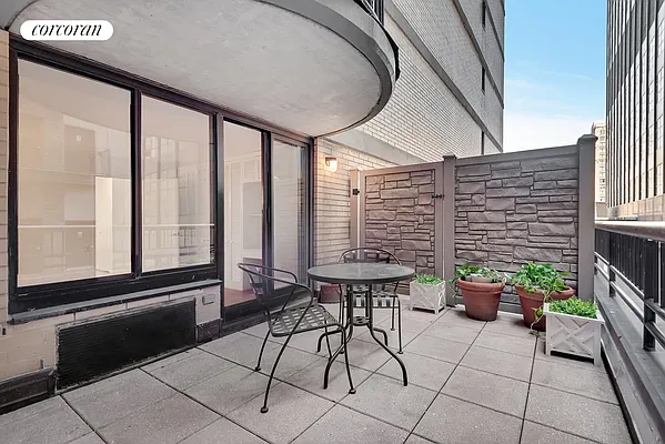 Rented by Corcoran | media 4