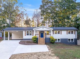 3706 Sherwood Dr, Douglasville, GA 30135