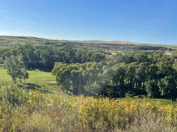 860 Fairway Blvd, Cardston, AB T0K 0K0