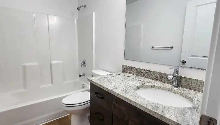 4940 Masterson Cir — Photo 8