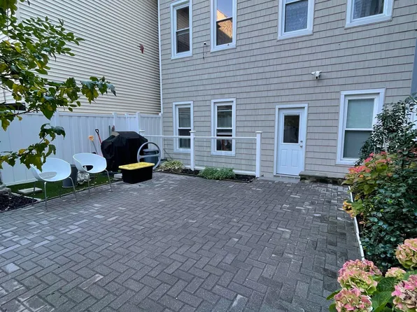 265-267 Cambridge Avenue image 11 of 14