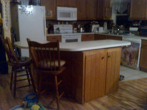 Breakfast bar/Kitchen