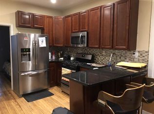 320 56th St APT 7, West New York, NJ 07093
