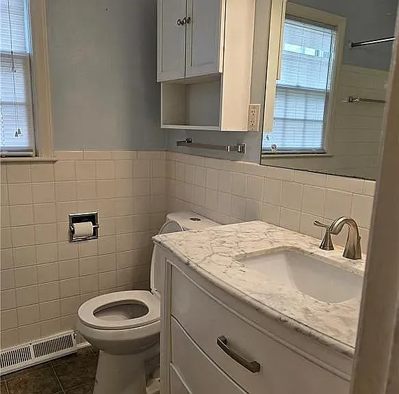 5732 Lydia Ave — Photo 4