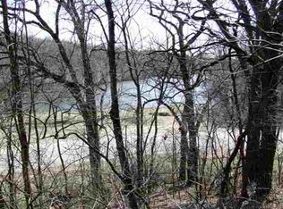 5A115 N Apple Canyon Rd, Apple River, IL 61001
