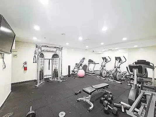 Rented by Metropolitan Property Group | media 34