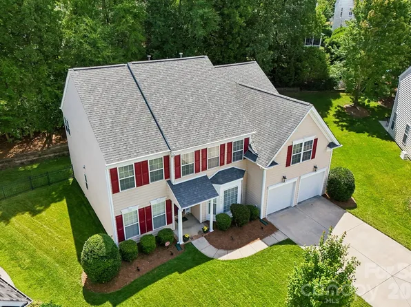 7809 Pinecroft Ct, Harrisburg, NC 28075