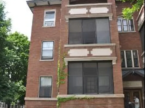 3706 N Fremont St #1, Chicago, IL 60613