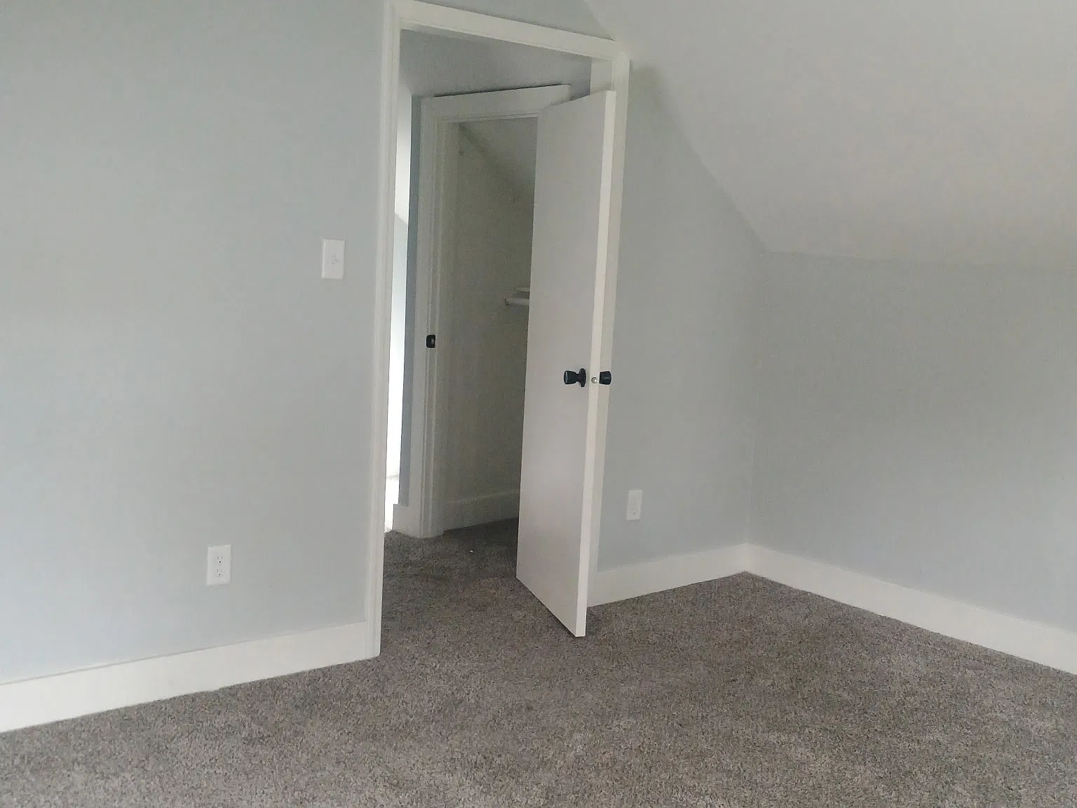 3 bed, 1400 sqft, $1,400 — Photo 4