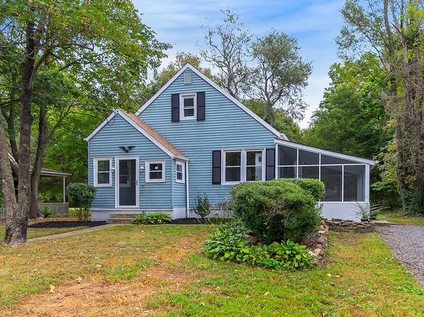 521 Belview Ave, Clayton, NJ 08312