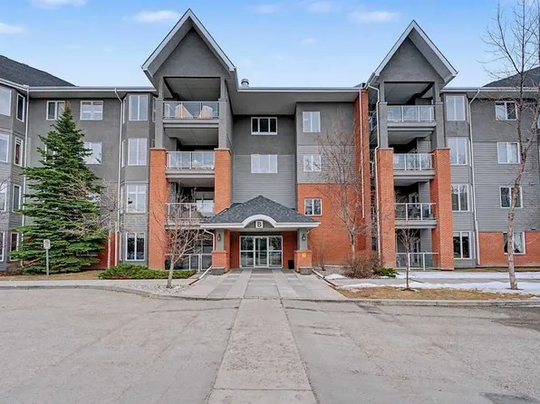 15 S Everstone Dr SW #139, Calgary, AB T2Y 5B5