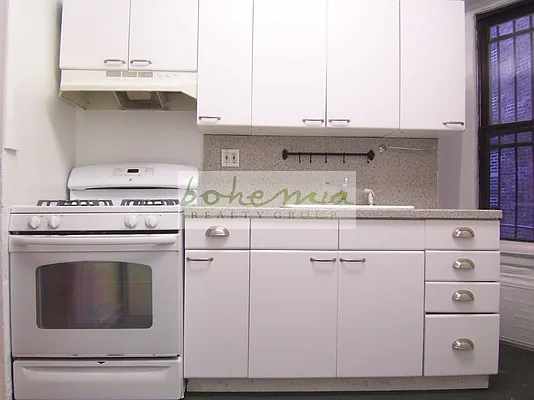 Rented by Bohemia Realty Group | media 24