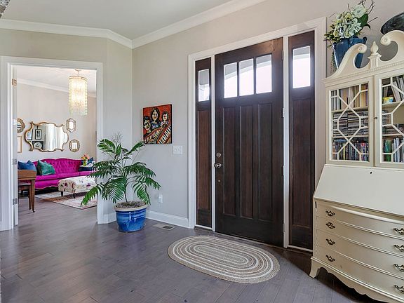 3rd image of 2105 Callaway Park Pl
