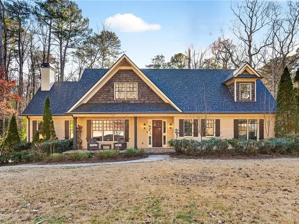 1986 Continental Dr, Atlanta, GA 30345