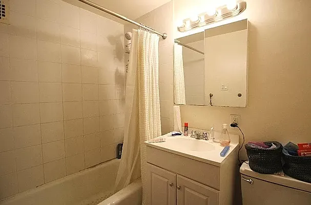 Rented by Compass | media 21