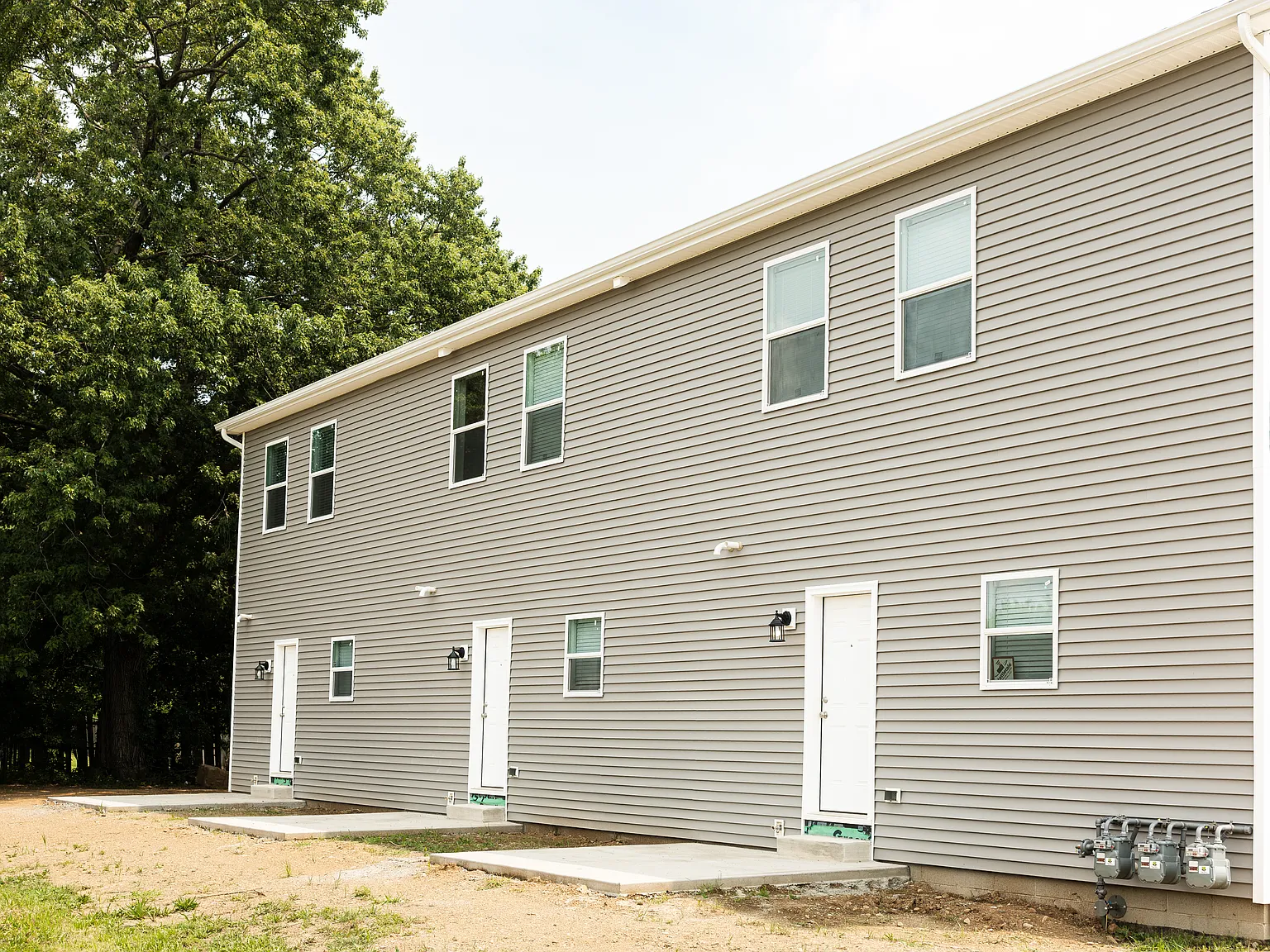 3 bed, 2.5 bath, 1350 sqft, $1,850 — Photo 4