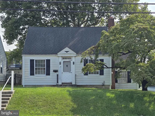 428 Main St, Akron, PA 17501
