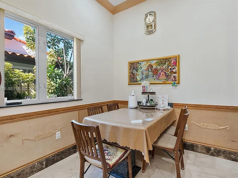 3765 Prairie Ave — Photo 35