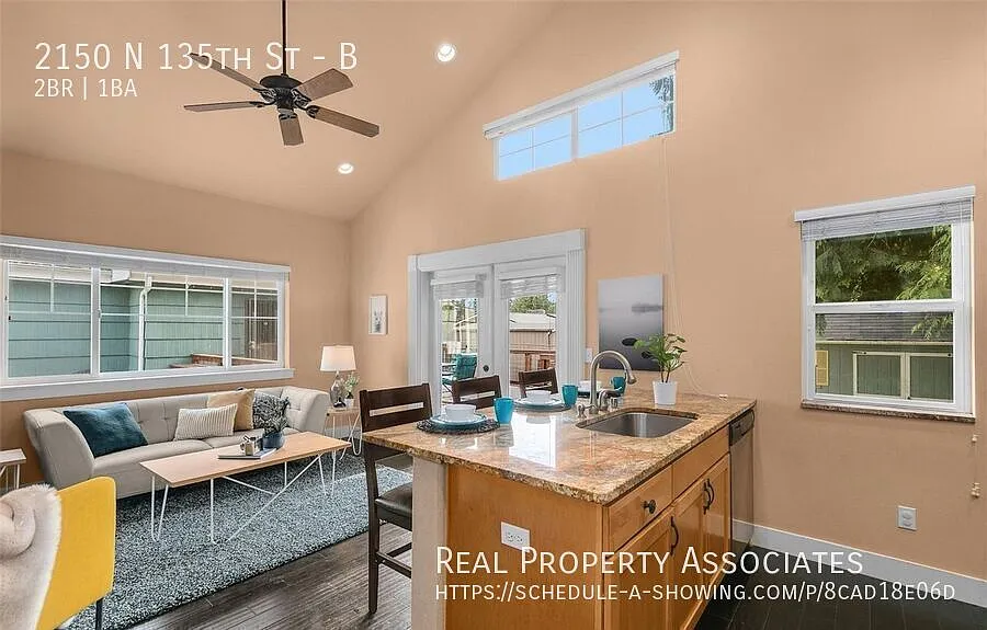 Gorgeous Dethatched Two Bedroom Home with a Very Large Driveway! — Photo 4