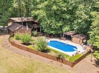 1842 Thomason Ln, Goodview, VA 24095
