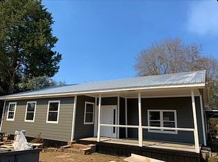6 Avalon Dr, Seale, AL 36875