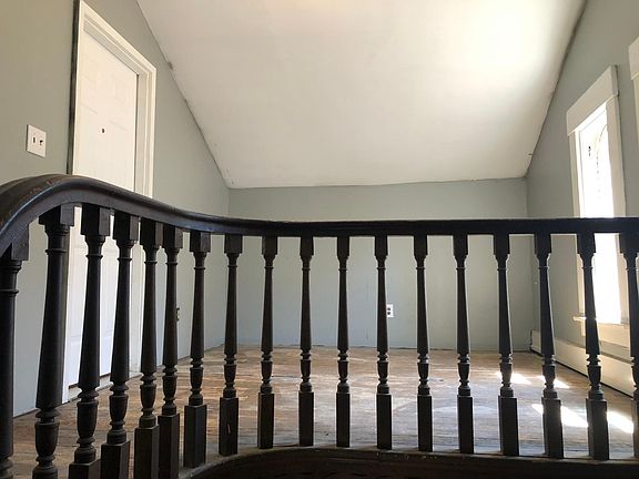 This is the walk-up to the third floor apartment. There are only two other tenants in the building, so the new occupant is free to use this space as part of the apartment.