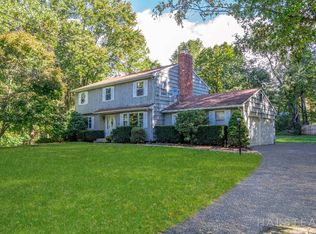 28 Sorel Dr, Shelton, CT 06484