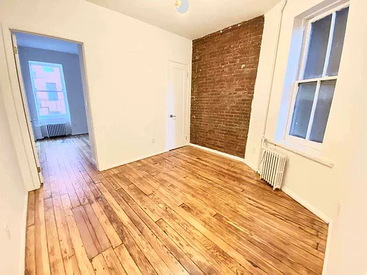 Rented by JM Preston Properties LLC | media 8