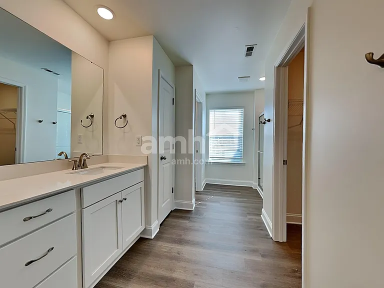 3511 Lincoln Heights Ln — Photo 13