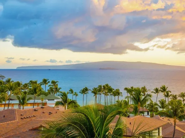 3800 Wailea Alanui Dr Penthouse 404, Kihei, HI 96753