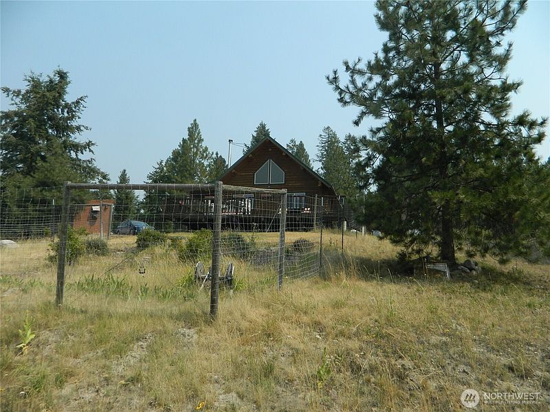 2nd image of 96 Horn Ranch Road