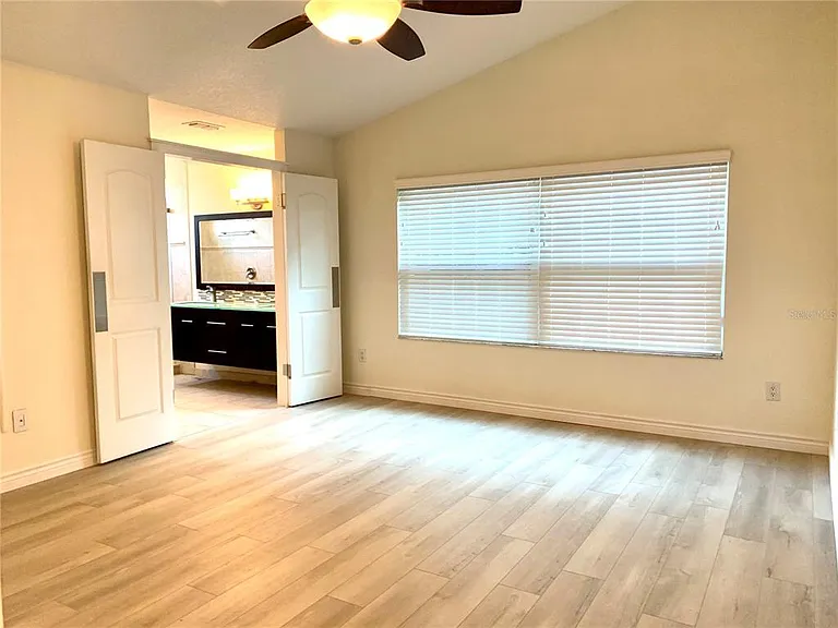 1177 Baltic Ln — Photo 19