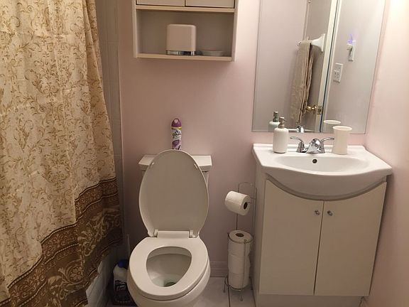 3rd image of 29 Ridware Cres