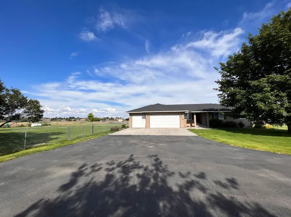 8328 Road 2.4 NE, Moses Lake, WA 98837