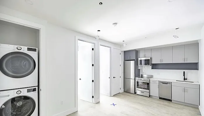 Rented by The Property Firm | media 20