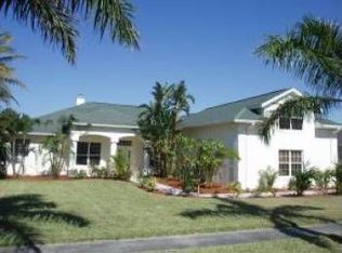 136 Hidden Cove Dr, Melbourne Beach, FL 32951
