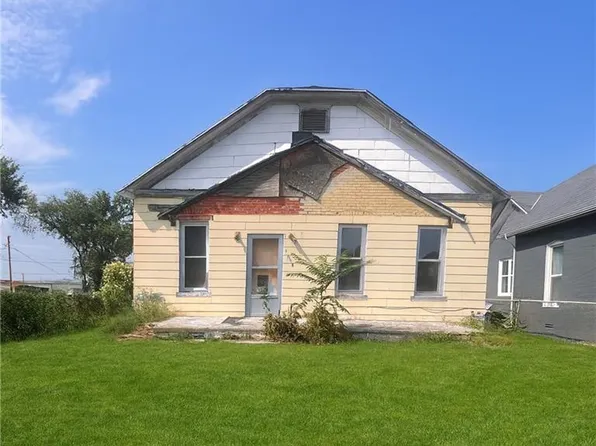 1616 S 10th St, Saint Joseph, MO 64503