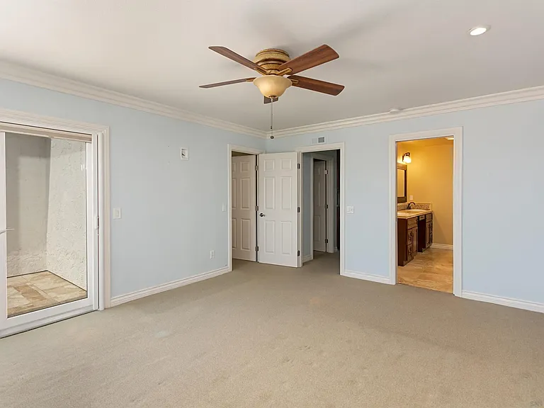 6783 Heath Ct — Photo 22