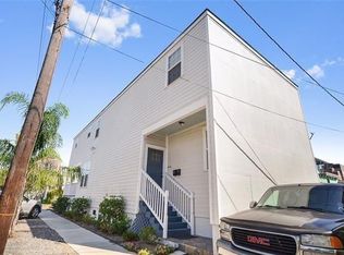 2635 Valence St, New Orleans, LA 70115