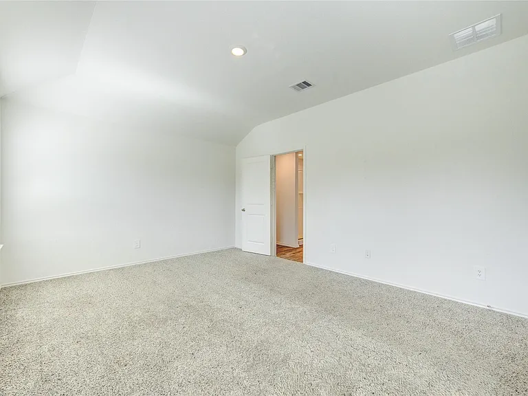 4306 Zeke Estates Ln — Photo 28