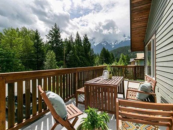 4th image of 7407 Harrow Rd