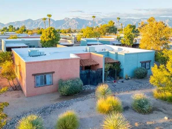 8338 E Placita Prado, Tucson, AZ 85710