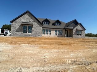 1110 Perrin Ln, Van Alstyne, TX 75495