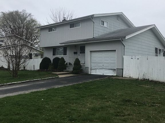 2nd image of 314 Ellery St