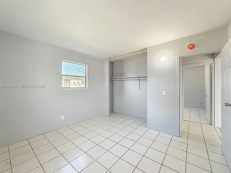 2408 NW 8th St — Photo 13