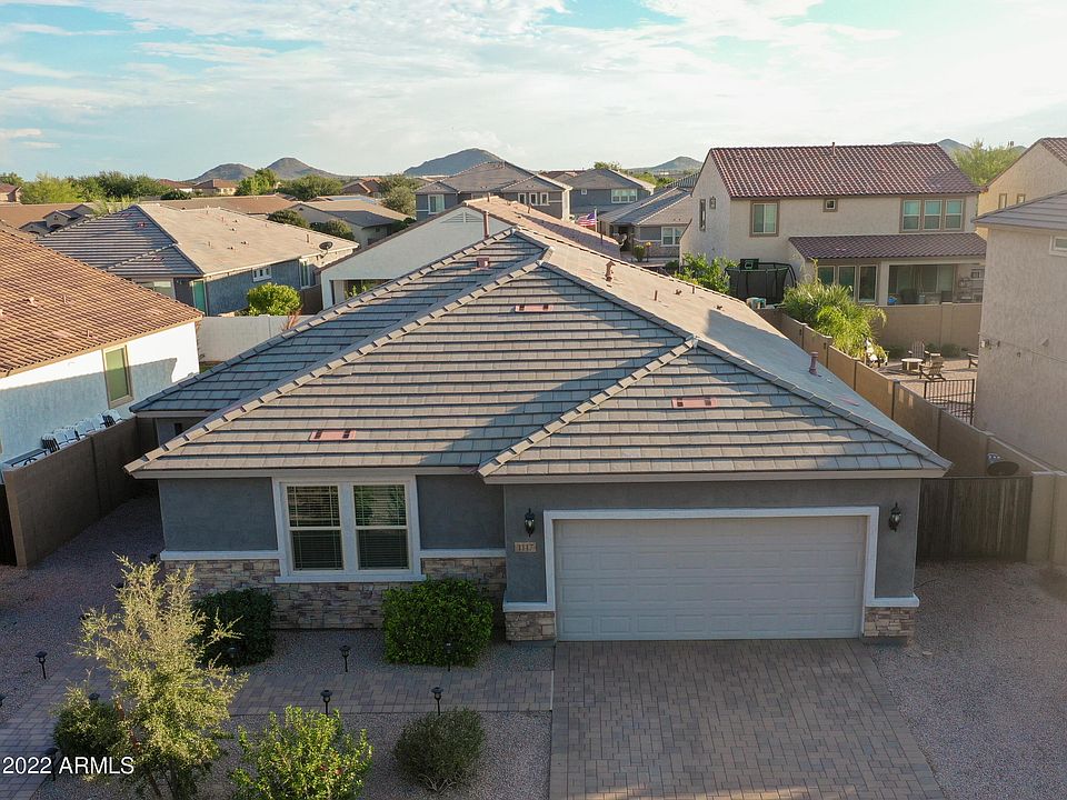 1st image of 1117 W Brangus Way