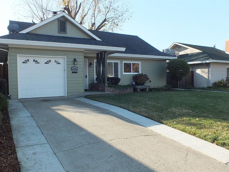 2nd image of 2348 Santa Anita Dr