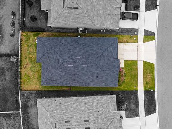 2nd image of 17034 Gathering Place Cir