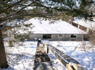507 Lake Forest Dr, Bonner Springs, KS 66012