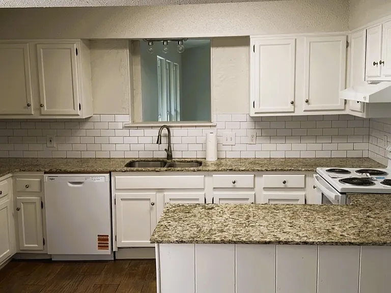 1405 Jupiter Rd — Photo 21
